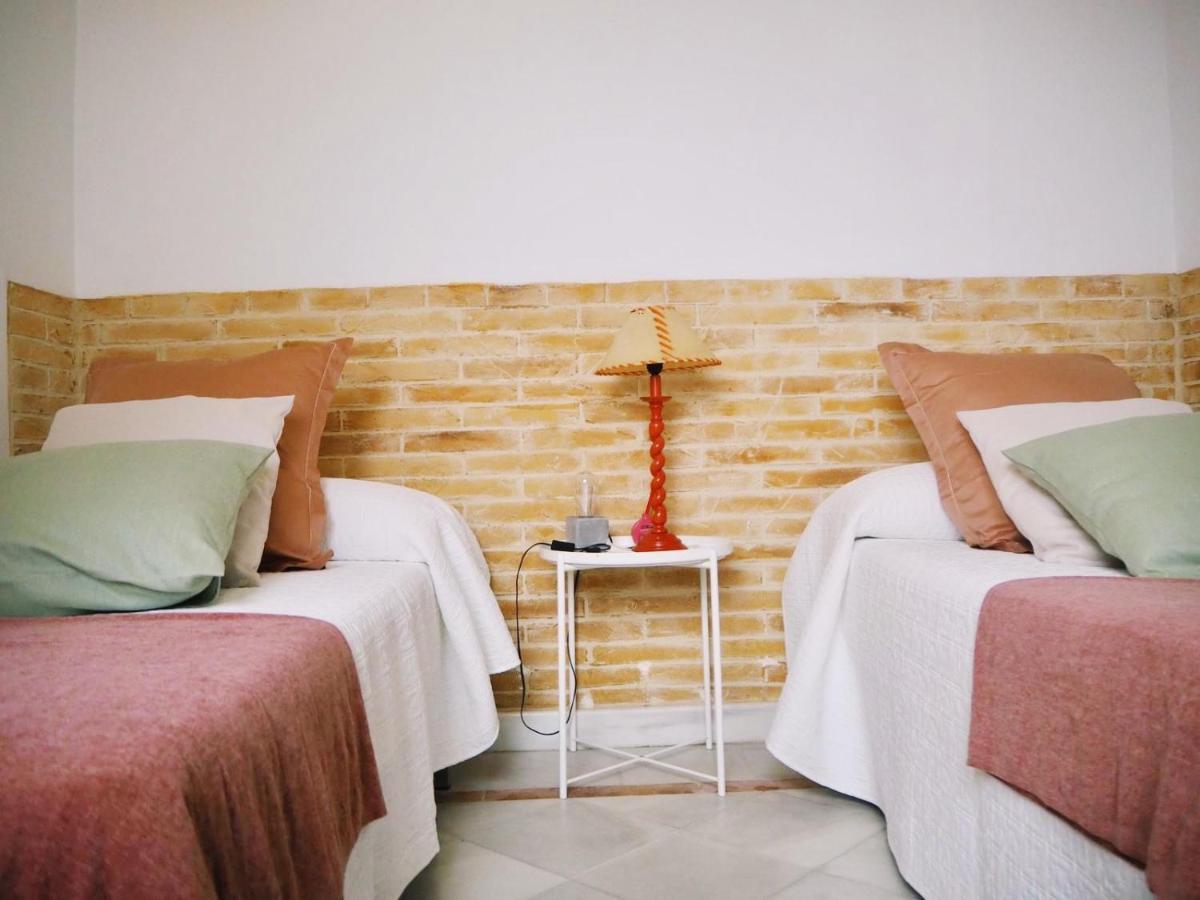 Carmona Center Apartment ภายนอก รูปภาพ