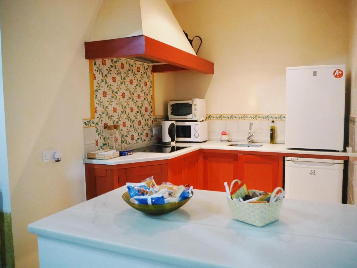 Carmona Center Apartment ภายนอก รูปภาพ